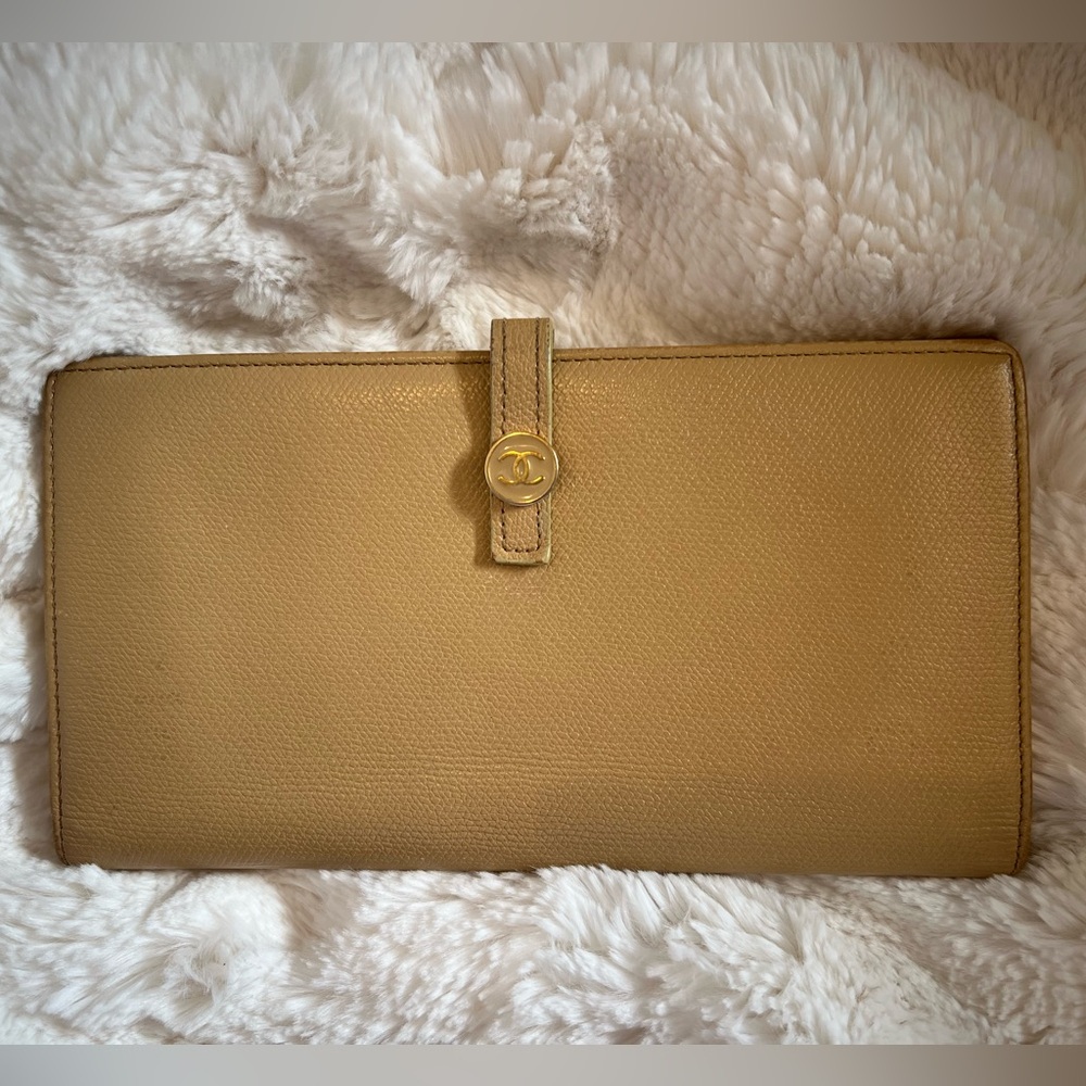 Authentic Chanel Vintage long wallet **REASONABLE OFFERS ONLY**
